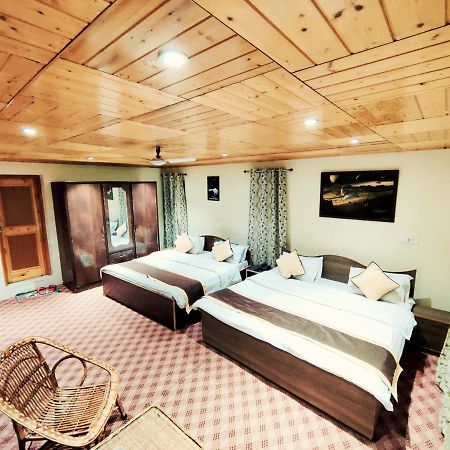 Sheesha Residency Hotel Srīnagar Eksteriør billede