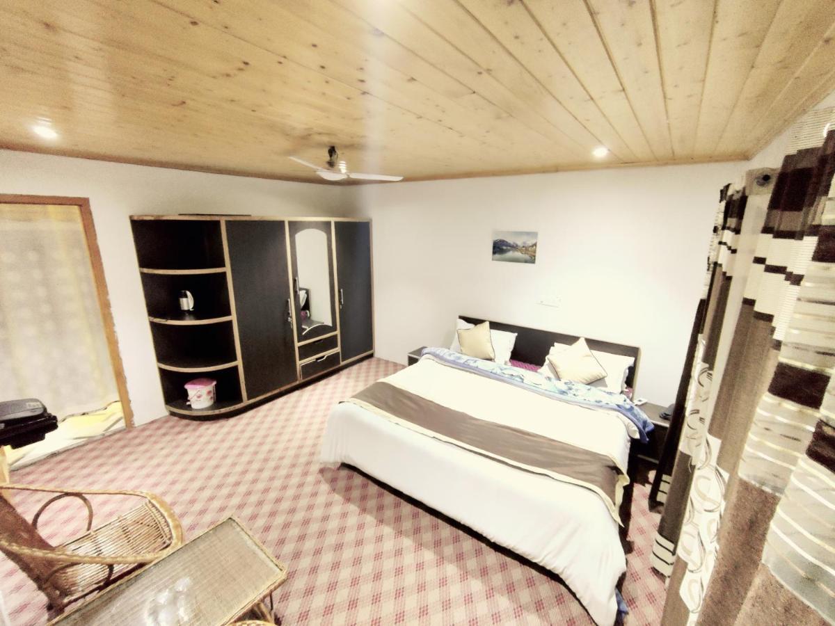 Sheesha Residency Hotel Srīnagar Eksteriør billede
