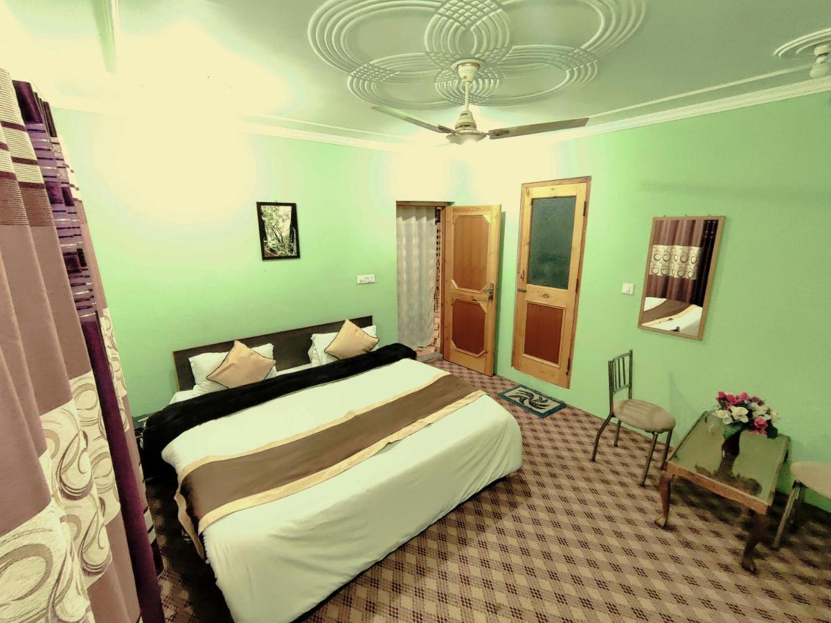 Sheesha Residency Hotel Srīnagar Eksteriør billede